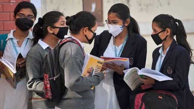 NEET പരീക്ഷ നീട്ടിവയ്ക്കണം: നാഷണൽ സ്റ്റുഡന്റ് യൂണിയൻ ഓഫ് ഇന്ത്യ