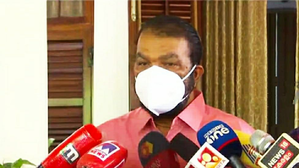 വാഹനസൗകര്യം ഇല്ലാത്ത സ്കൂളുകളിൽ ബദൽ സംവിധാനം: സ്റ്റുഡന്റസ് ഒൺലി ബസുകൾ ഓടിക്കുമെന്ന് മന്ത്രി