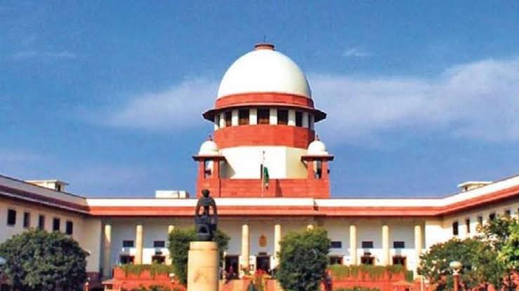 പ്ലസ് വണ്‍ പരീക്ഷയ്ക്ക് സുപ്രീംകോടതിയുടെ സ്റ്റേ; നിലവിലെ ഈ സാഹചര്യത്തിൽ പരീക്ഷ നടത്തരുത്