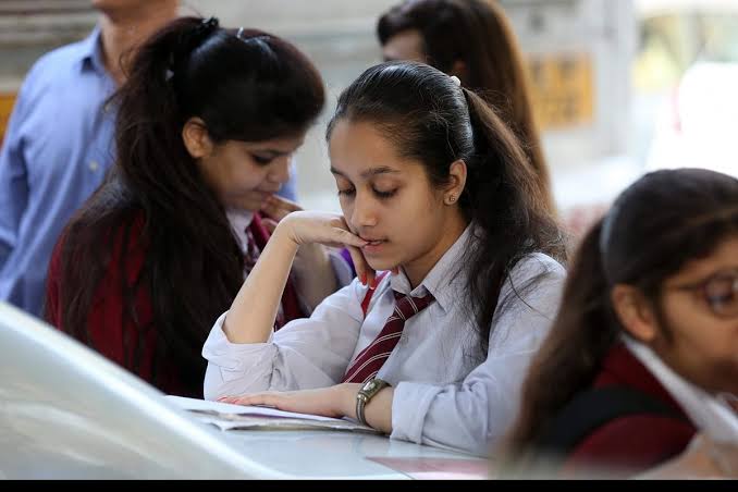CBSE 10,12 ക്ലാസ് ബോർഡ് പരീക്ഷാഫലം മെയ് പകുതിയോടെ