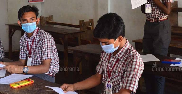 എസ്എസ്എൽസി പരീക്ഷക്ക് ഇനി 4ദിവസം: ആകെ 2962 പരീക്ഷാ കേന്ദ്രങ്ങൾ