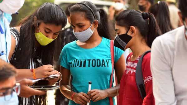 CBSE Class 10,12 Board Exams 2023: Registrations to begin TODAY for private candidates