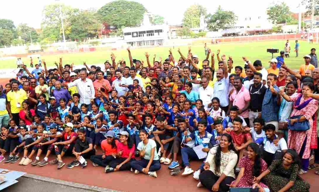 സംസ്ഥാന സ്കൂൾ കായിക കിരീടം പാലക്കാടിന്: മലപ്പുറം രണ്ടാം സ്ഥാനത്ത്
