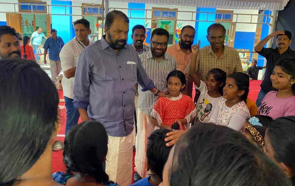 പുതിയ അധ്യയന വർഷത്തിന് നാളെ തുടക്കം: ഉദ്ഘാടന ചടങ്ങ് സ്കൂളുകളിൽ പ്രദർശിപ്പിക്കണം
