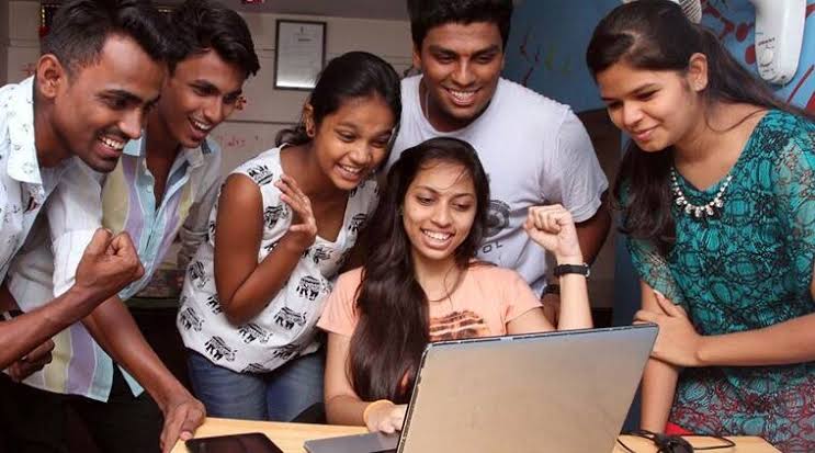 ഒന്നാംവർഷ ഹയർ സെക്കൻഡറി, വൊക്കേഷണൽ ഹയർ സെക്കൻഡറി പ്രവേശനം: അപേക്ഷ ഇന്നുമുതൽ 9വരെ