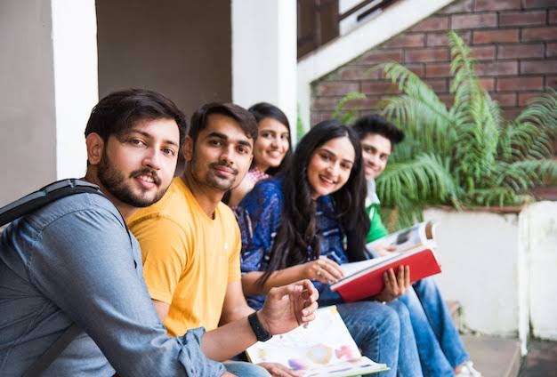നാലുവർഷ ബിരുദ പരീക്ഷകൾ: സമയം നീട്ടിനൽകി