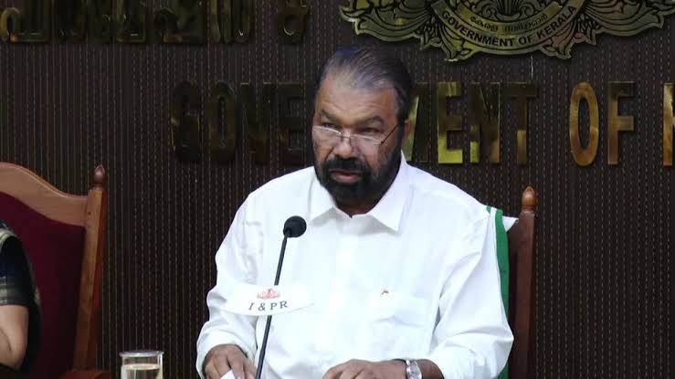 സ്‌കൂൾ ഉച്ചഭക്ഷണത്തിന് വിറകടുപ്പ് ഉപയോഗിക്കാൻ അനുമതി